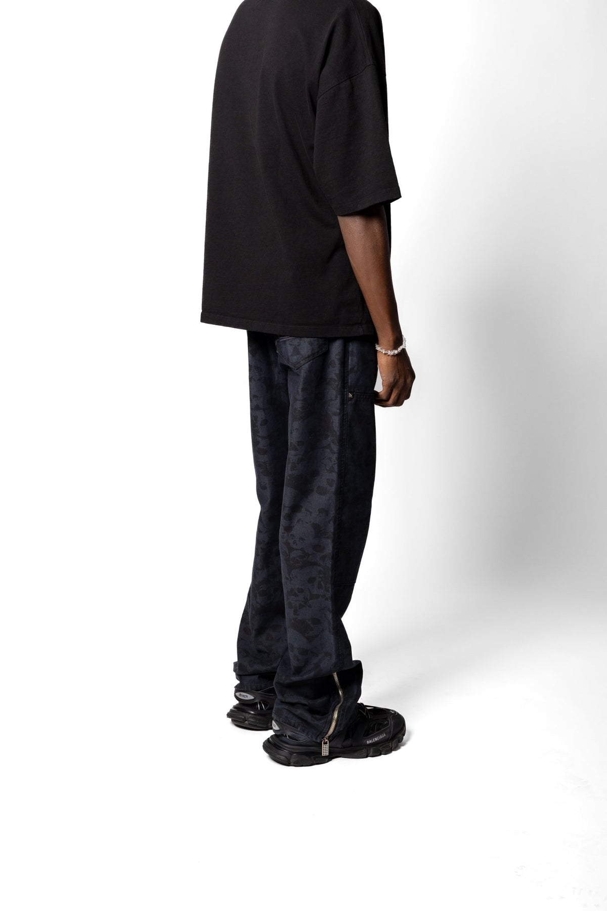 Carpenter Denim in Skull Haven - Joe Read