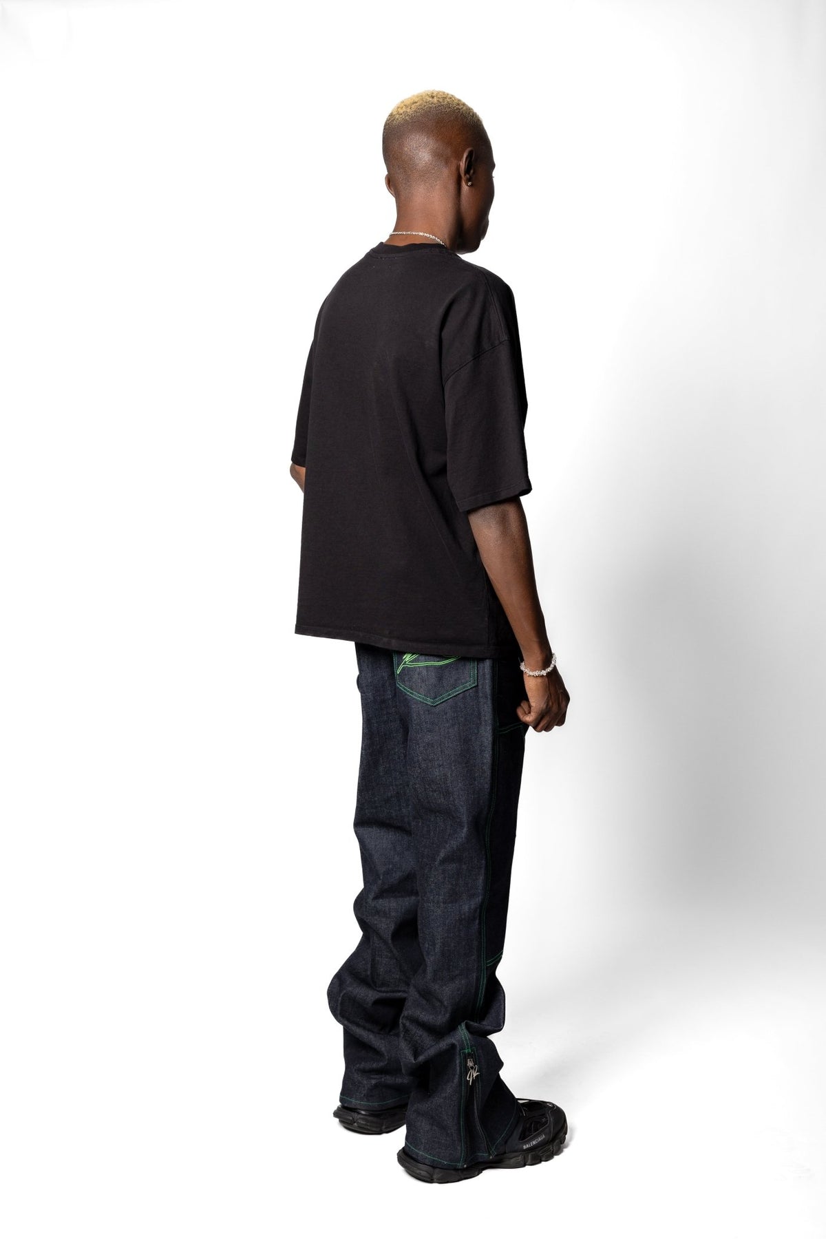Hollywood Tee - Joe Read