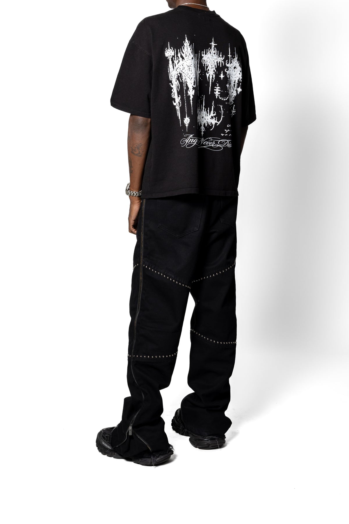 Noir Denim Zip Pant