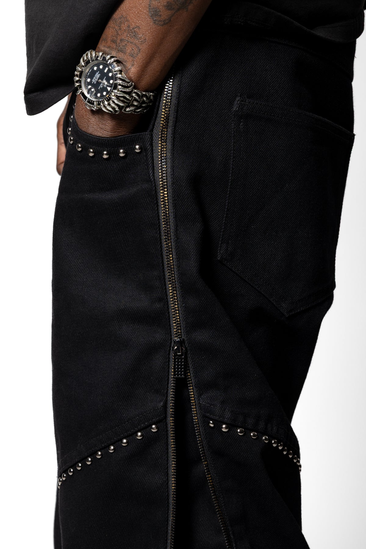 Noir Denim Zip Pant
