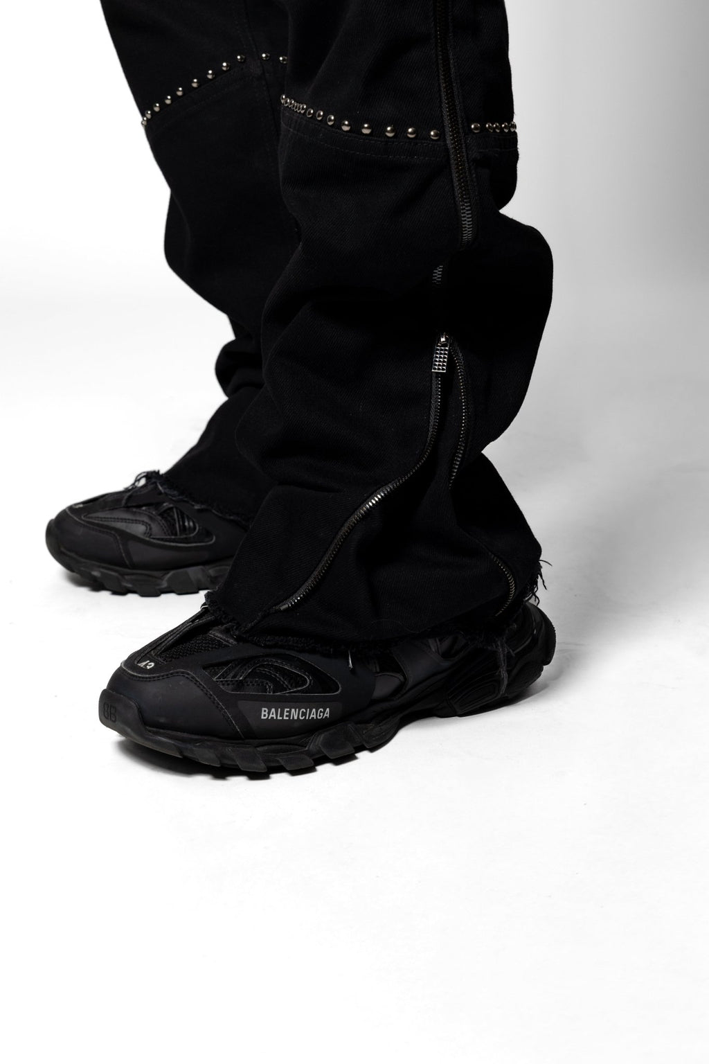 Noir Denim Zip Pant - Joe Read
